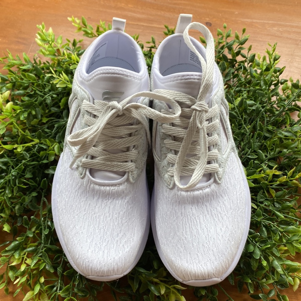 Fabletics Redondo Performance Sneaker White/Silve… - image 4